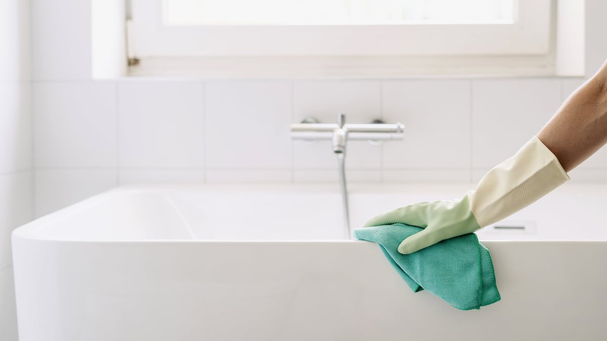 Apartment Cleaning